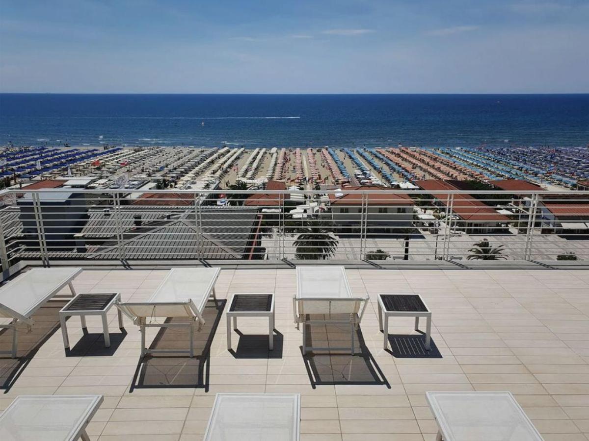 Bracciotti 3* Lido di Camaiore